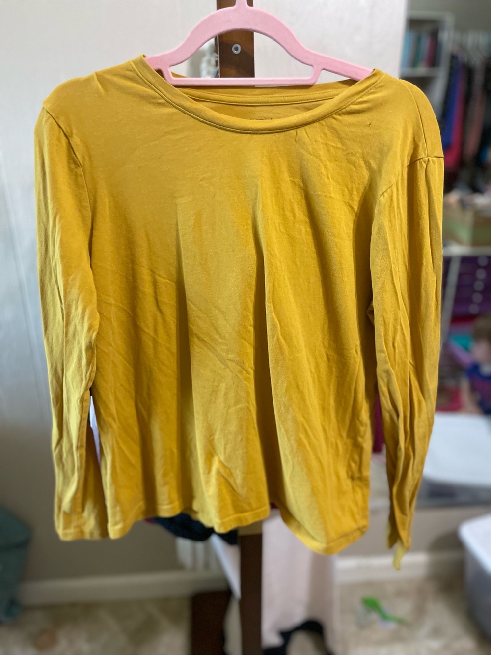 Time and Tru Women's Mustard Long-Sleeve Crew Neck Top